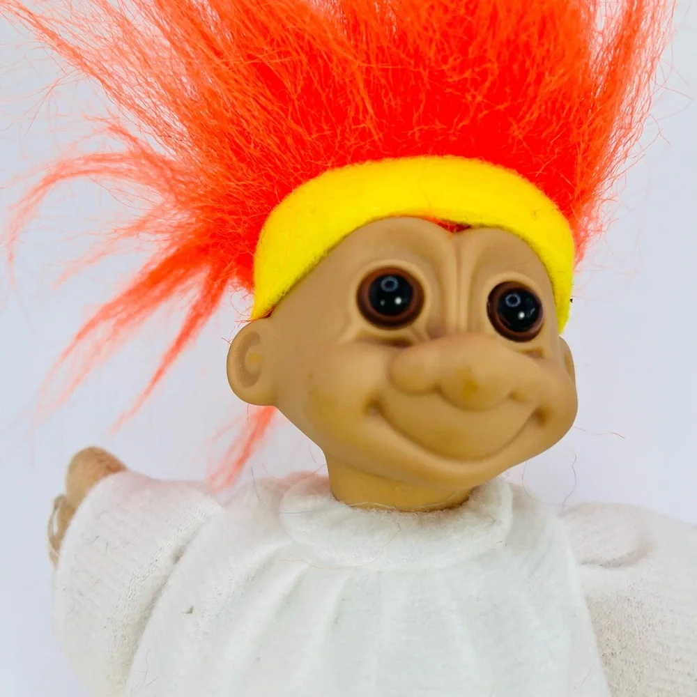 Russ Berrie Troll Doll Plush Tennis Player Girl Pouch